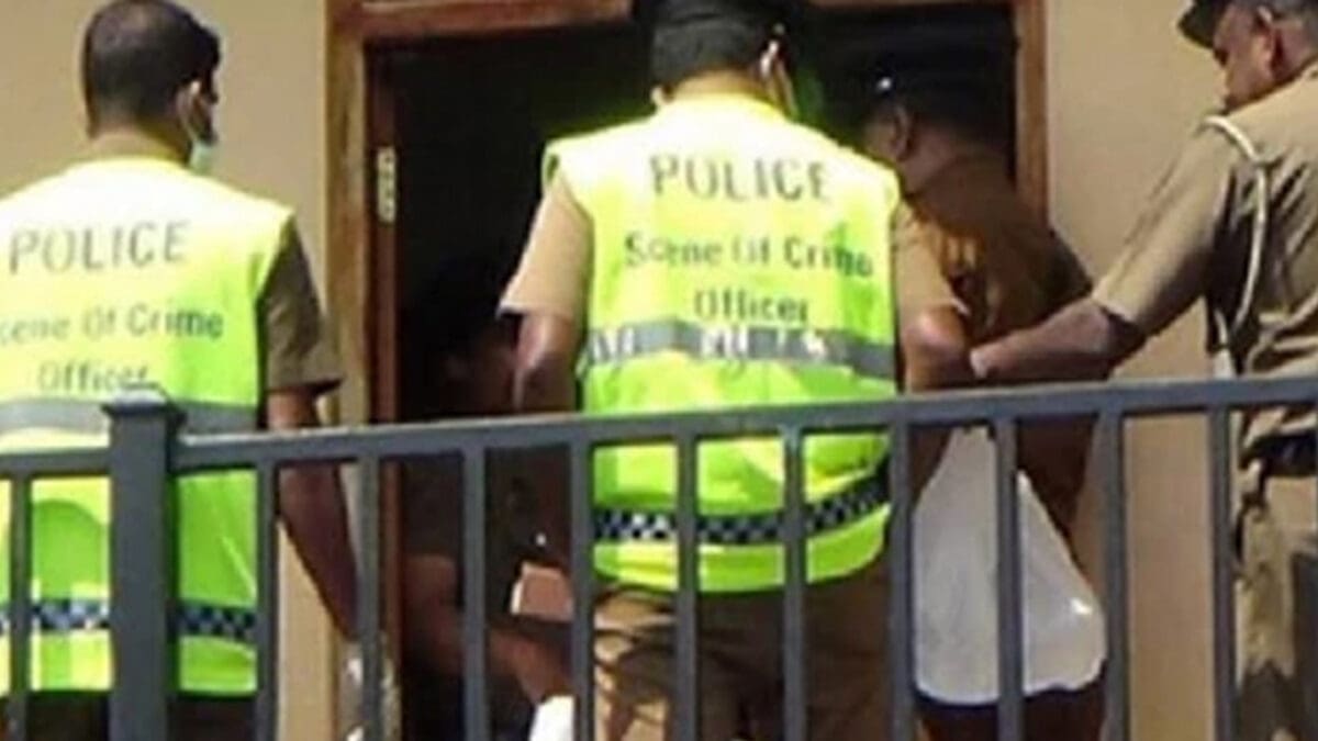 வீட்டிலிருந்து சடலமாக பல்கலைக்கழக மாணவன்