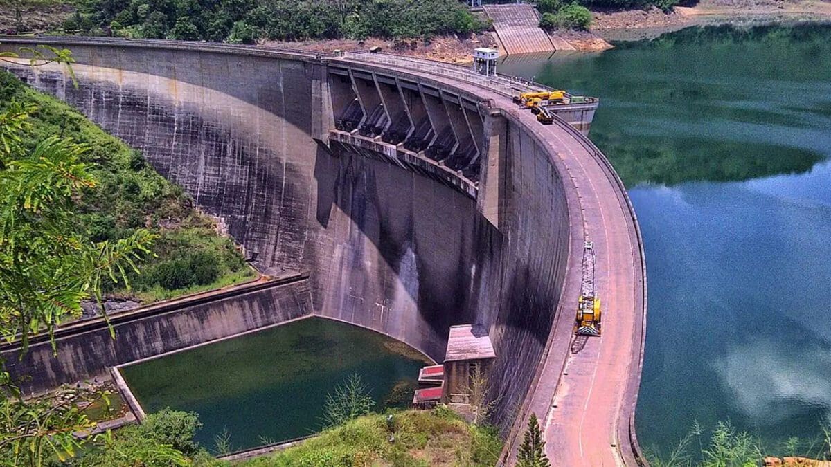 விக்டோரியா நீர்த்தேக்கத்தில் ஆவியாகும் 30 லட்சம் லீற்றர் தண்ணீர்