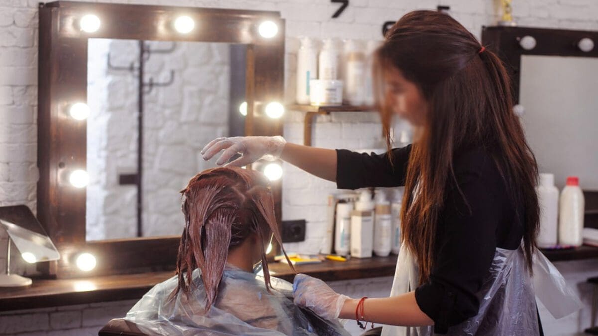 விசாரணையில் சிக்கிய அழகுகளை நிபுணர்