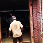 யாழ் சுன்னாகம் மீன் சந்தையில் இடம்பெறும் மோசமான செயல்கள்!