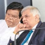 மக்கள் பக்கமே ரணில்!