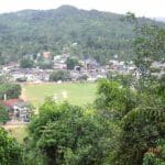 நடு வீதியில் அடிதடியில் நாடாளுமன்ற உறுப்பினர் - பாடசாலை அதிபர்