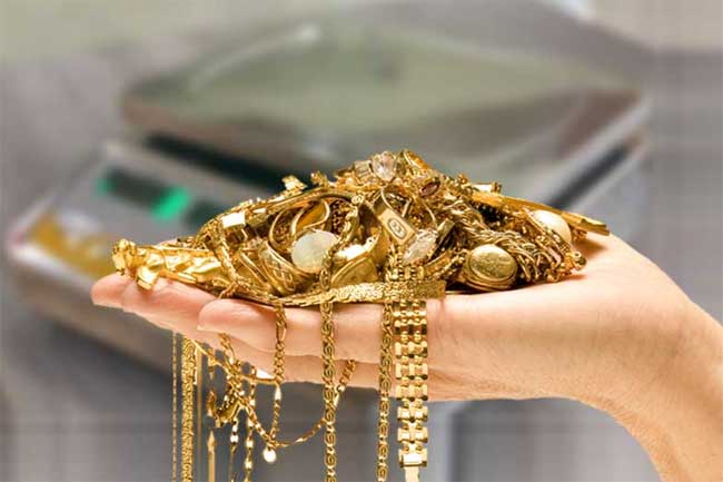 1670676752 1670676122 gold L