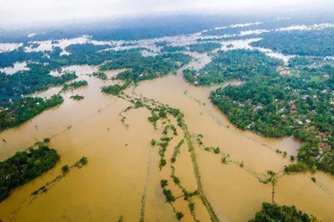 அத்தனகலு ஓயாவைச் சுற்றியுள்ள தாழ்வான பகுதிகளில் பெரும் வெள்ள அபாயம்: மக்கள் உடனடியாக வெளியேற அறிவுறுத்தல்! 1 Flood