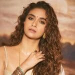 Keerthy Suresh white saree 4 1738660296537 1738660296714