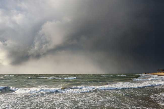 1636589088 Weather beach 2