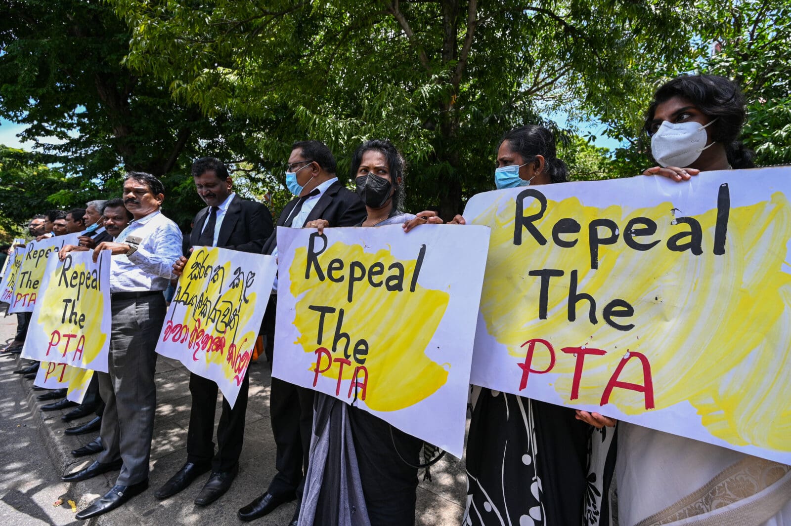 230413 Sri Lanka PTA 32JX8B7 highres