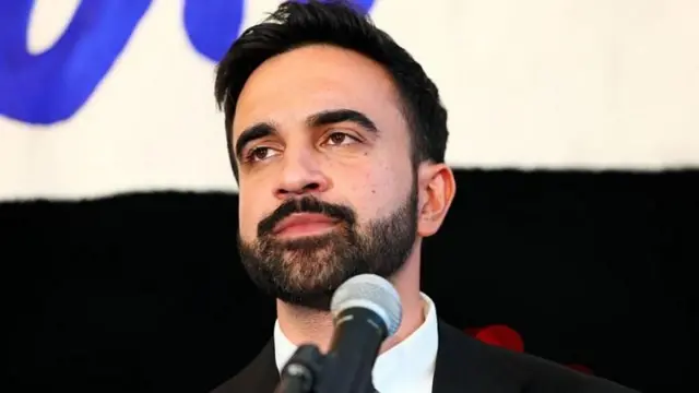 வெறுப்பு முழக்கங்களுக்கு நியூயோர்க்கில் இடமில்லை: ஹமாஸ் ஆதரவு முழக்கங்களுக்கு மாநகர முதல்வர் கடும் கண்டனம்! 1 a97140e0 5248 11f0 a2ff 17a82c2e8bc4.jpg