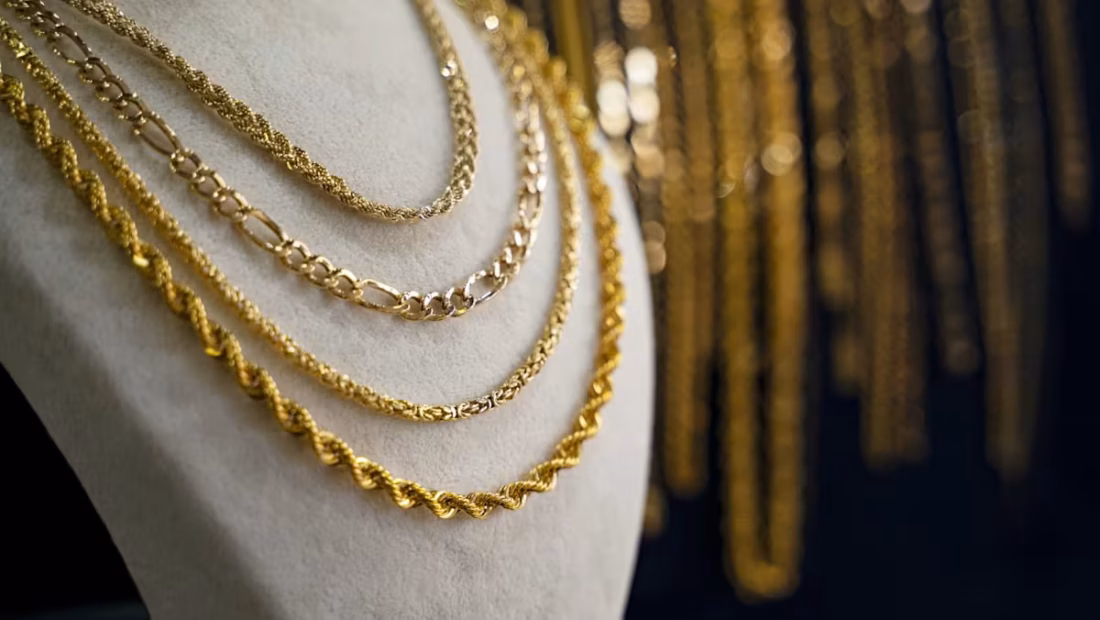 gold chain jewellery