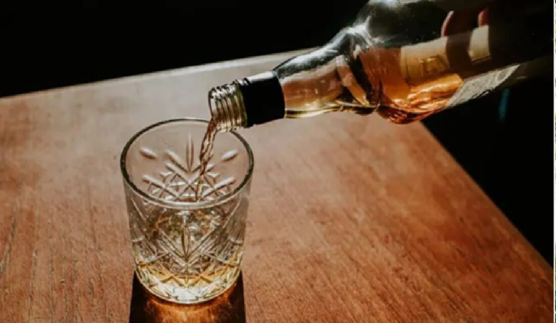 மதுபோதையில் இருப்பவர்களால் பெண்களுக்கு அச்சுறுத்தல்: 71% பெண்கள் பொது இடங்களில் பாதுகாப்பற்ற உணர்வு! 1 09 3