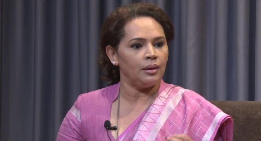 கட்சியிலிருந்து டயானா நீக்கம்!! 1 diana gamage