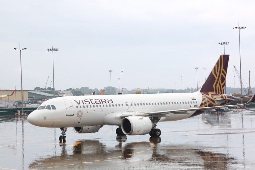 மீண்டும் ஆரம்பித்த விமான சேவை - தேயிலை பொதிகளுடன் வரவேற்பு 5 Vistara Airlines2