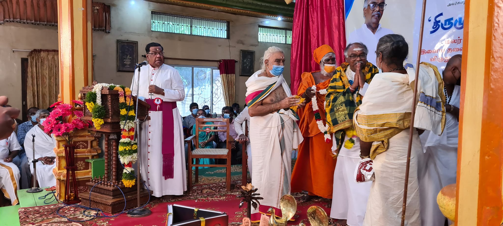 திருமுருகம் 60 வெளியிடப்பட்டது!! 1 266170946 10224153692282767 8620208440791930920 n