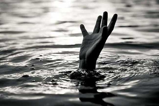 மீண்டும் இரு இளைஞர்களை பலியெடுத்த எல்லேவல!! 1 9 Dead 2