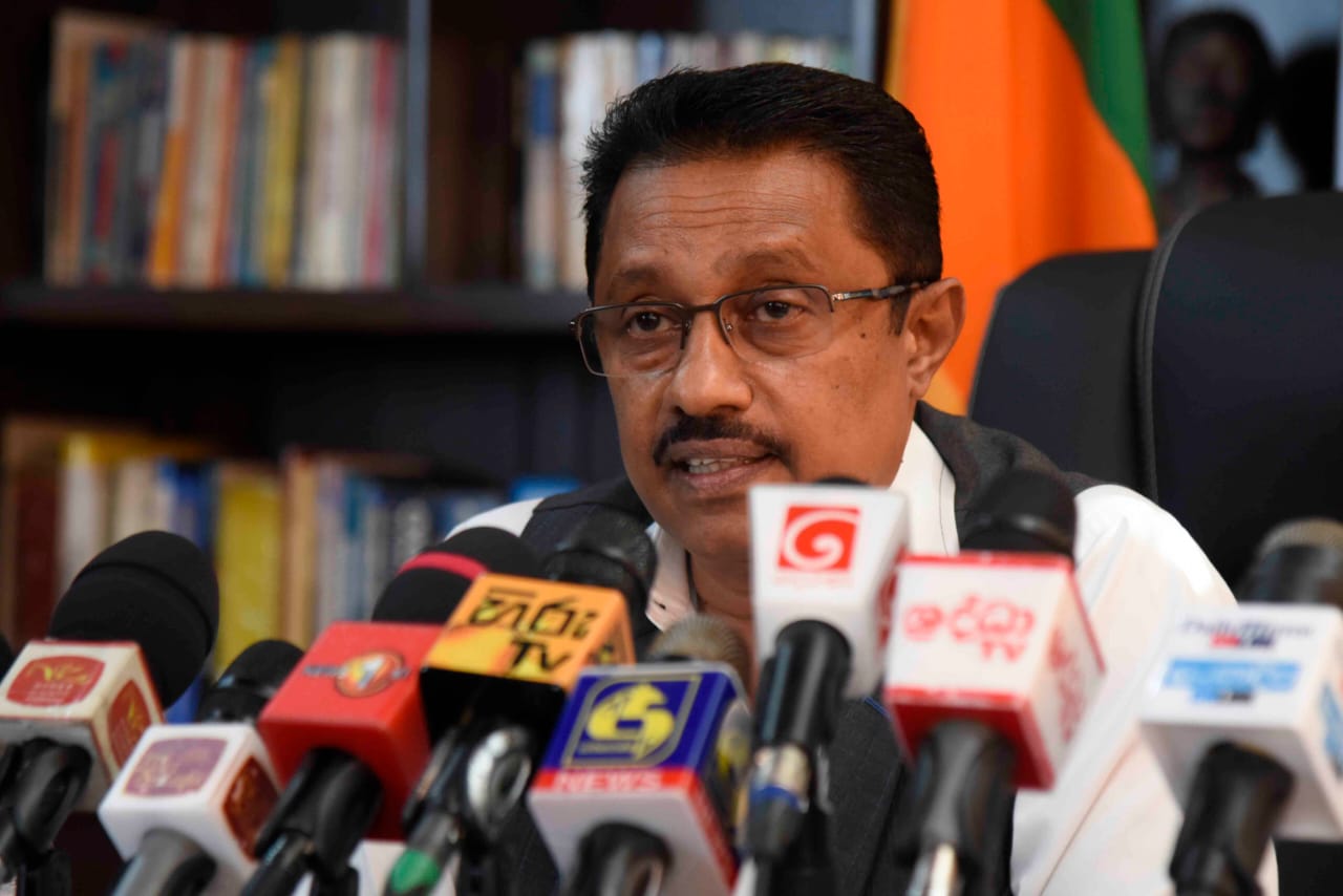 மின்வெட்டு அமுலாகாது!! - பொதுப் பயன்பாடுகள் ஆணைக்குழு 1 WhatsApp Image 2022 01 27 at 6.53.35 PM
