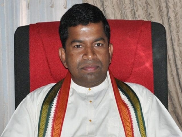 என்னை மீட்டவர்கள் இளைஞர் ,யுவதிகளே!! - சந்திரகாந்தன் பெருமிதம்!! 1 as