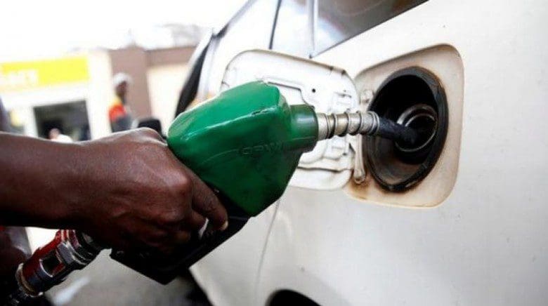 வைத்தியசாலை உத்தியோகத்தர்களுக்கு முன்னுரிமையில் எரிபொருள்! 1 Fuel Price 780x436 1