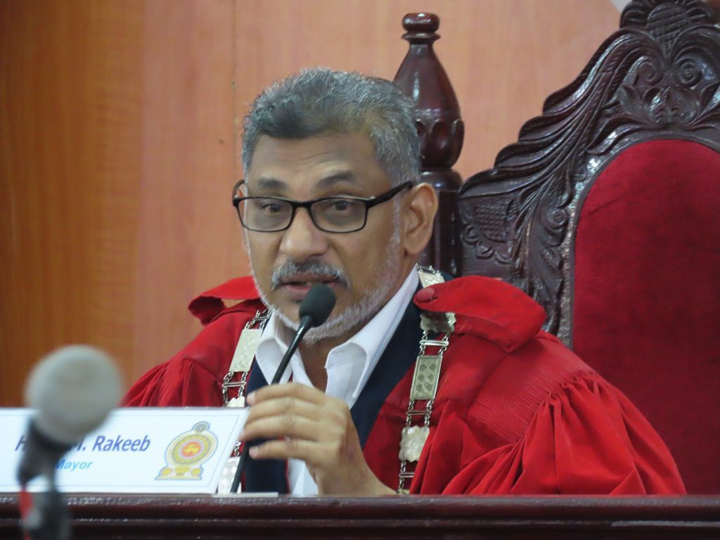 பயங்கரவாத தடைச்சட்டத்திற்கு எதிராக கல்முனையில் தீர்மானம்!! 1 ஏ.எம்.றகீப்