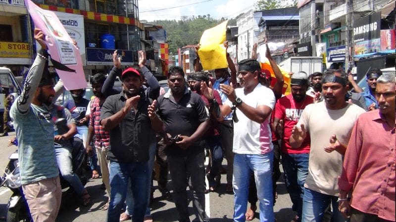 அரசுக்கெதிராக தலவாக்கலையிலும் வெடித்தது போராட்டம்! 7 DSC09306