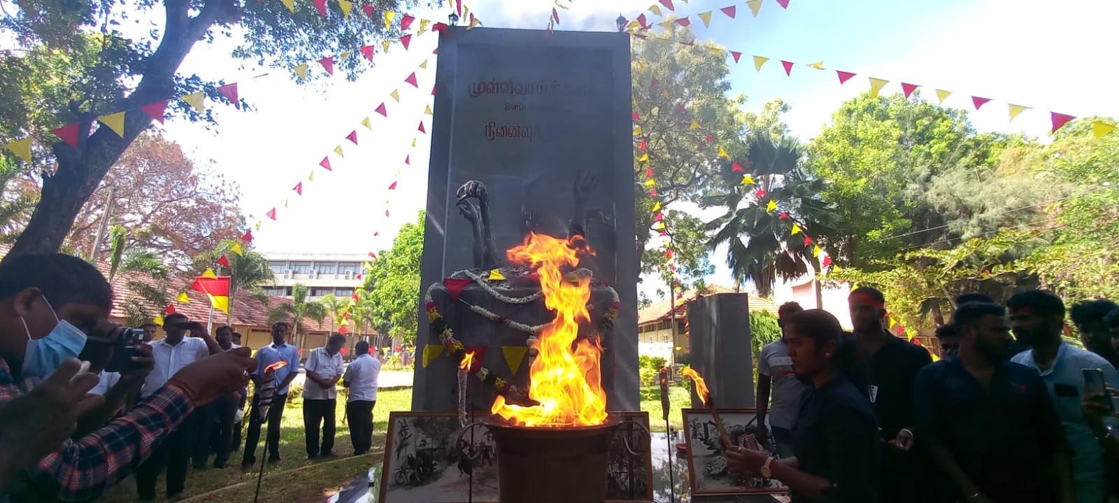 யாழ் பல்கலைக்கழகத்தில் முள்ளிவாய்க்கால் நினைவேந்தல் தினம் அனுஷ்டிக்கப்பட்டது! 9 IMG 20220518 WA0025