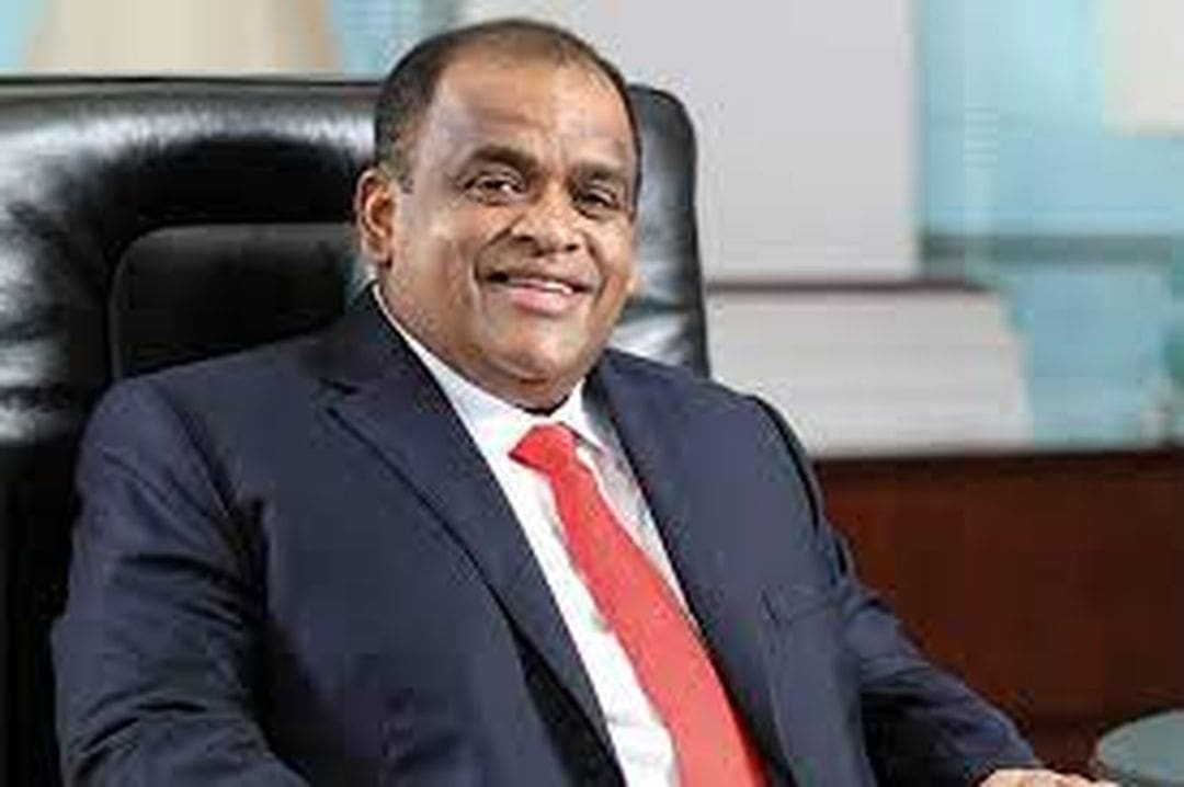 பொறுத்திருங்கள், செய்து காட்டுவேன்! - தம்பிக்க சவால் 1 images 2 1 1