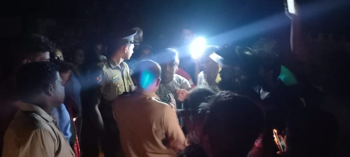 அச்சுவேலியில் இளைஞனிடமிருந்து கிரீஸ் கத்தி, ஓடிக்கொலோன் மீட்பு! 1 0 1