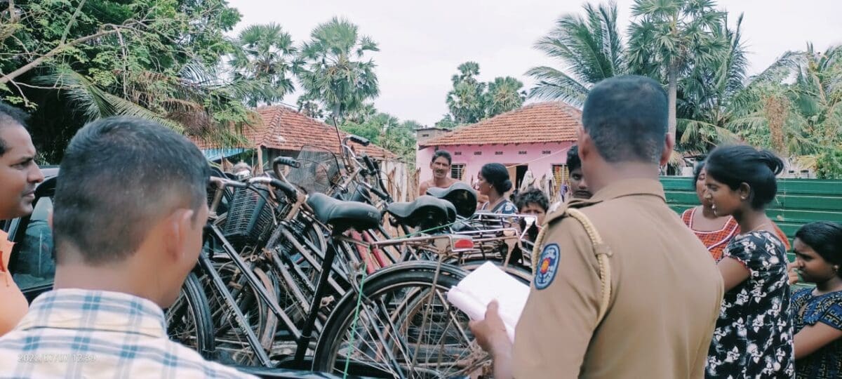 யாழ் நகரில் சைக்கிள் திருட்டு - யாழ் பொலிசாரின் விசேட அறிவிப்பு! 4 IMG 20220707 WA0055