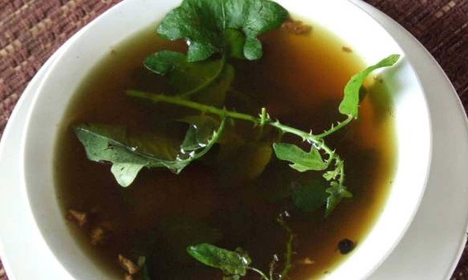 இருமல் தொல்லையை குணமாக்கும் தூதுவளை சூப் 1 1740738 thoothuvalai keerai soup