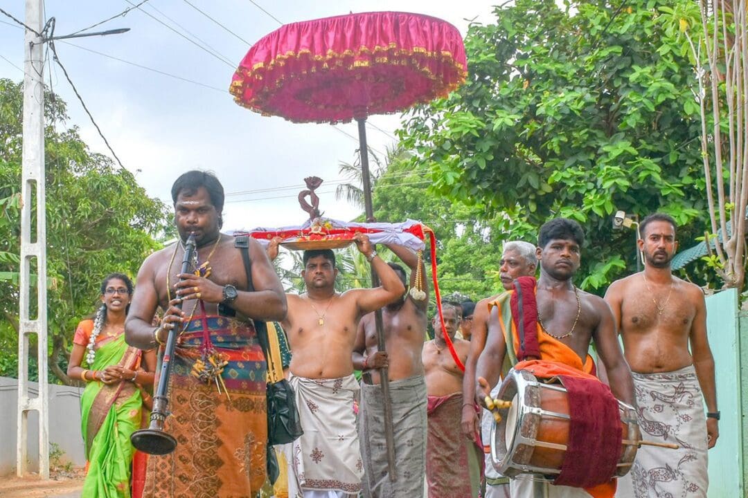 நல்லூர் கந்தசுவாமி கோவில் கொடிச்சீலை கையளிக்கும் நிகழ்வு 3 DSC 6623