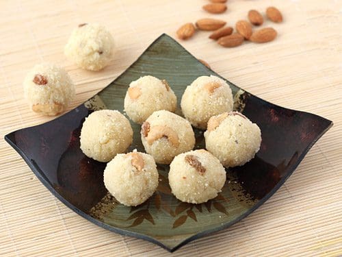 ரவா லட்டு எளிய முறையில் செய்வது எப்படி? 2 delicious rava laddu with coconut and dryfruits