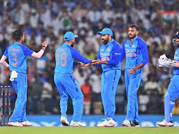 இந்தியா - ஆஸ்திரேலியா! டி 20 கிரிக்கெட் போட்டியில் இந்திய அணி அபார வெற்றி! 1 download 10