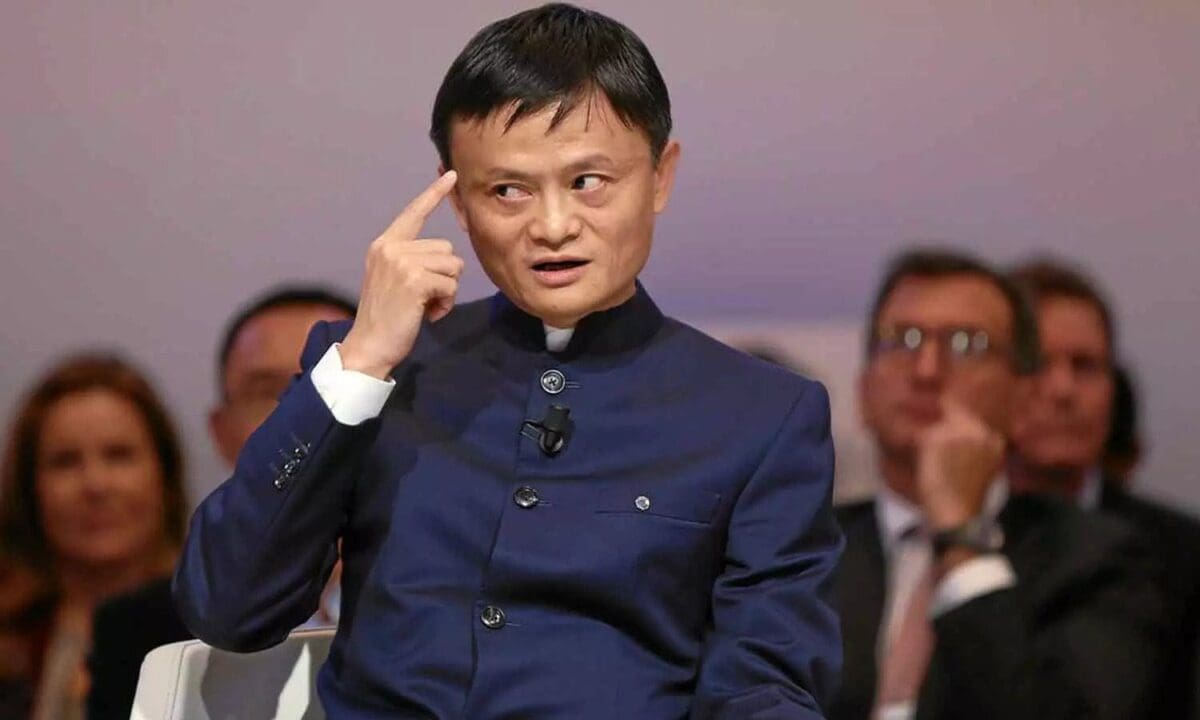 அலிபாபா நிறுவனர் ஜப்பானில் தலைமறைவு!! 1 ezgif 3 88ccfb970f