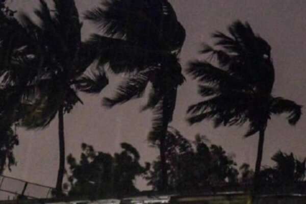 கரையை கடந்தது புயல்!! 1 image d1ccb0e5a5